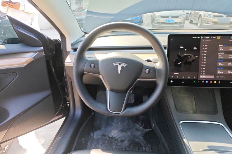 Used Tesla Model 3 2022 Rear-Wheel-Drive Version
