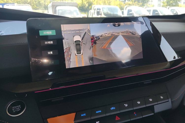 Used Changan UNI-V 2024 1.5T High-Energy Version
