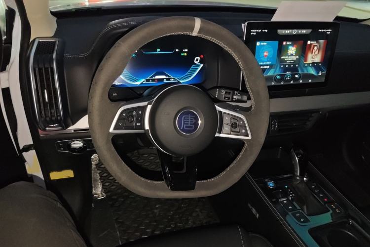 Used BYD Tang 2019 2.0T Automatic SmartConnect Luxury Version 5 Seats China VI Standard