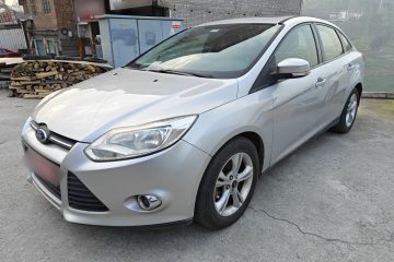 Used Ford Focus 2012 Sedan 1.6L Automatic Fashion Edition