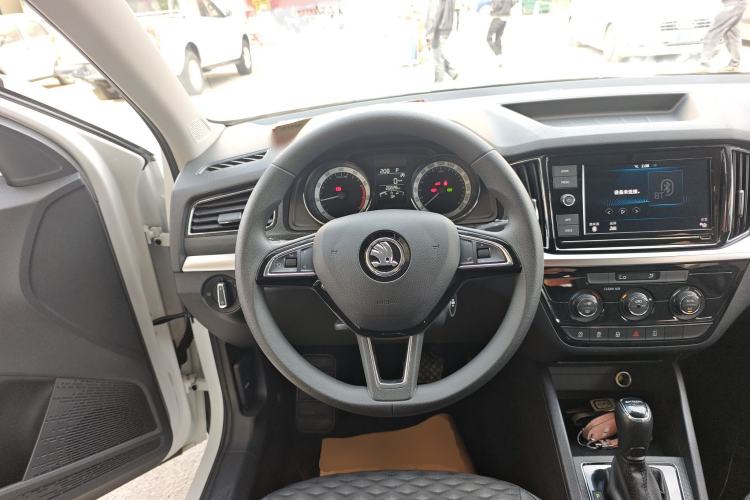 Used Skoda Kamiq 2018 1.5L Automatic Comfort Edition China VI Standard
