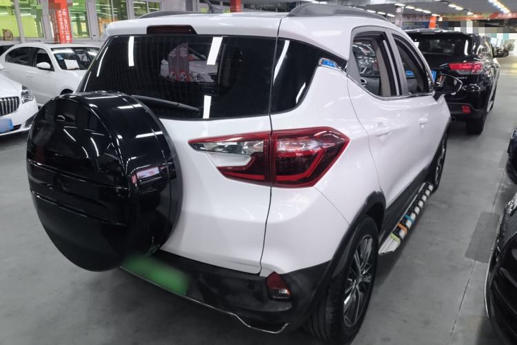 Used BYD Yuan New Energy 2018 EV360 Smart Connected Cool Model
