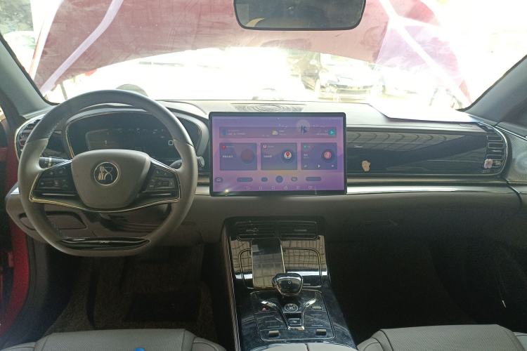 Used BYD Han 2020 DM Four-Wheel Drive Performance Edition Luxury Model
