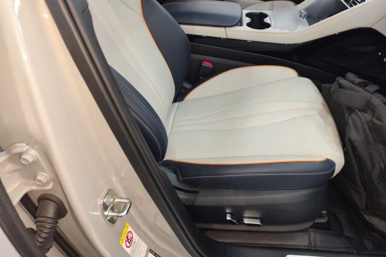 Used BYD Song PLUS New Energy 2023 Champion Edition DM-i 150KM Flagship PLUS
