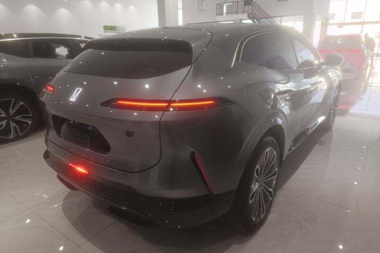 Used  07 2024 Max Extended-Range Edition
