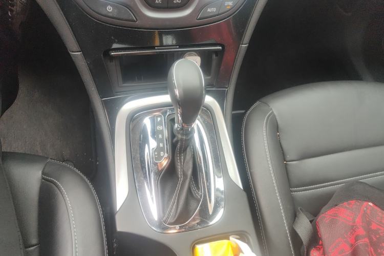 Used Buick Regal 2014 1.6T Fashionable Tech Edition