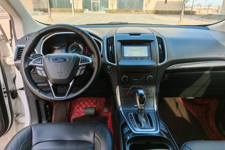Used Ford Edge 2018 EcoBoost 245 Two-Wheel-Drive Titanium 7-Seater China V Standard
