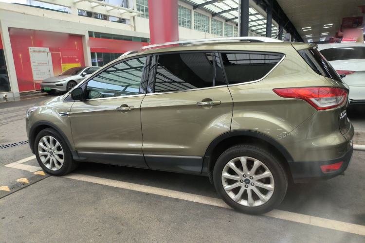 Used Ford Kuga 2013 2.0L GTDi Four-Wheel Drive Premium Model

