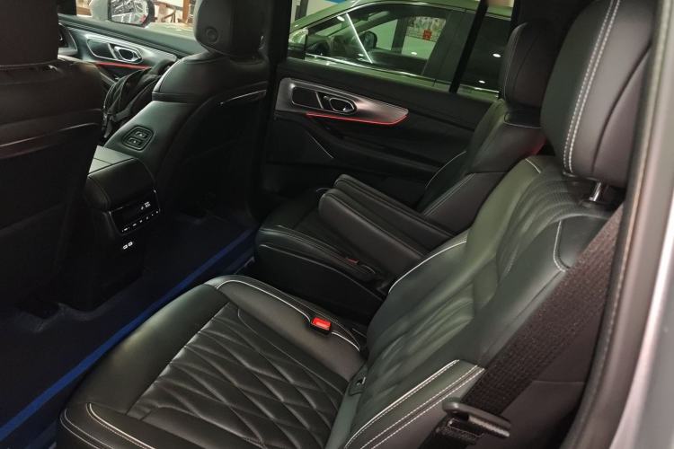 Used GAC Trumpchi GS8 2022 Flagship Series 2.0 TGDI Two-Wheel-Drive Prestige Edition (6-seater)