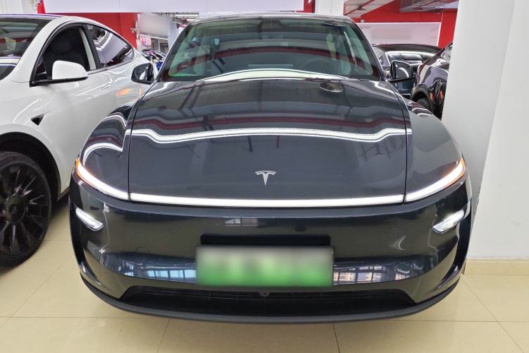 Used Tesla Model Y 2025 Rear-Wheel-Drive Version