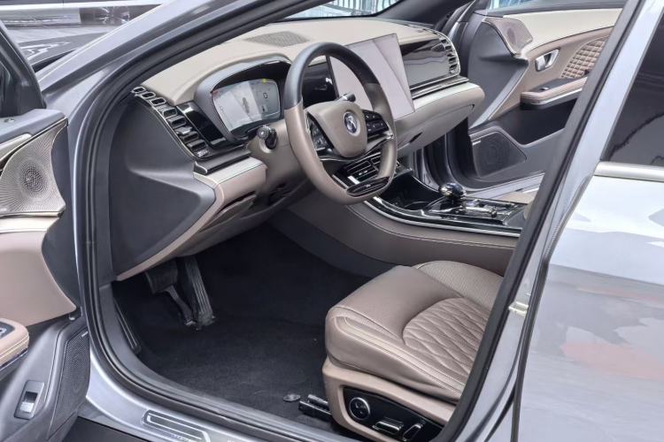 Used BYD Han 2022 EV Genesis Edition 715KM Front-Wheel-Drive Prestige Model
