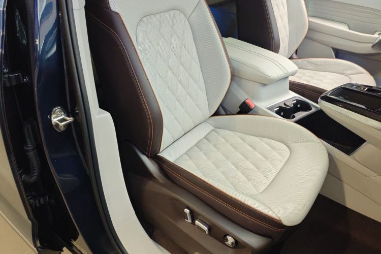 Used Volkswagen Talagon 2022 530TSI Four-Wheel Drive Flagship Shengjing Edition Pro 7-Seater