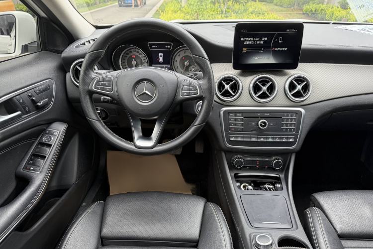 Used Mercedes-Benz GLA 2016 GLA 220 4MATIC Fashion Edition
