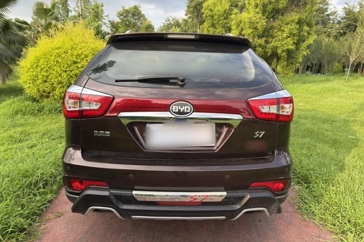 Used BYD S7 2016 2.0T Automatic Prestige Plus
