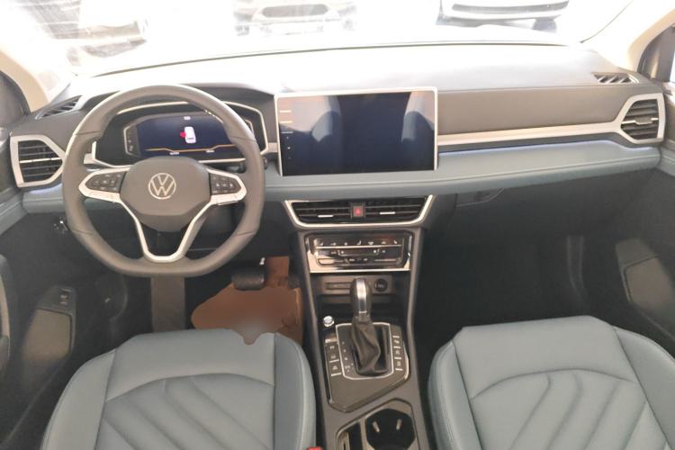 Used Volkswagen Tharu 2024 300TSI Two-Wheel-Drive Moon Luxury Edition
