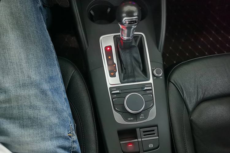 Used Audi A3 2015 Sportback 35 TFSI Millionth Anniversary Comfort Model
