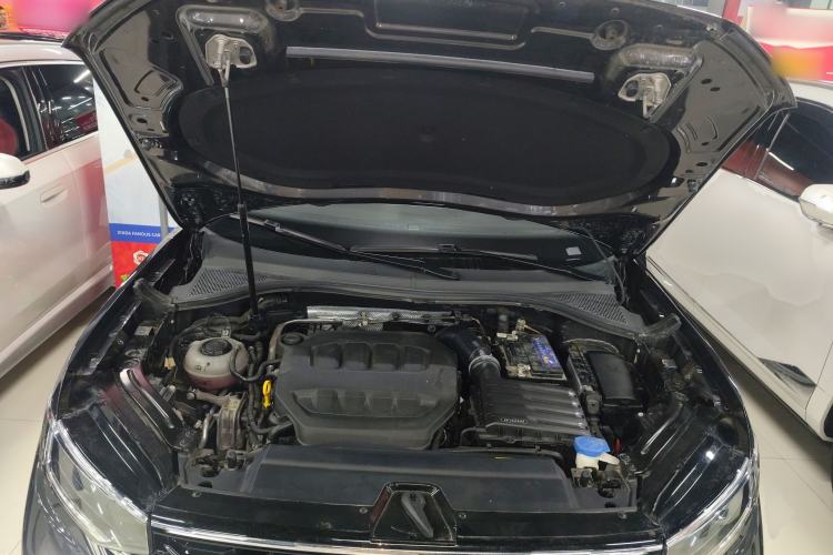 Used Volkswagen Tayron 2024 380TSI Four-Wheel Drive R-Line High-Energy Version
