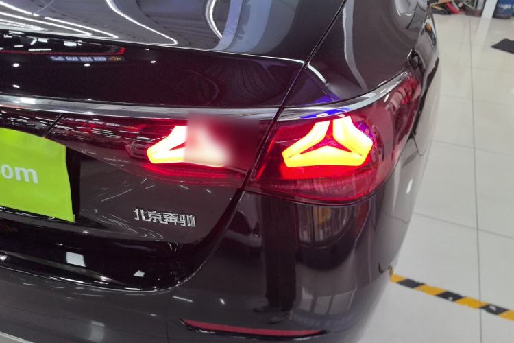 Used Mercedes-Benz E-Class New Energy 2024 E 350 e L Plug-in Hybrid Sedan