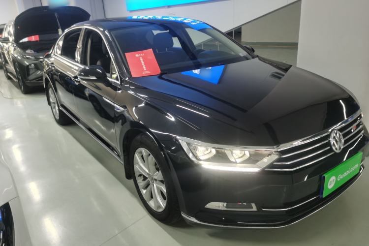 Used Volkswagen Magotan 2019 330TSI DSG Luxury Version China VI Standard
