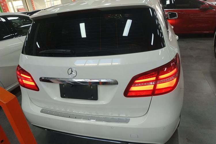 Used Mercedes-Benz B-Class 2019 B 200 Fashion Model
