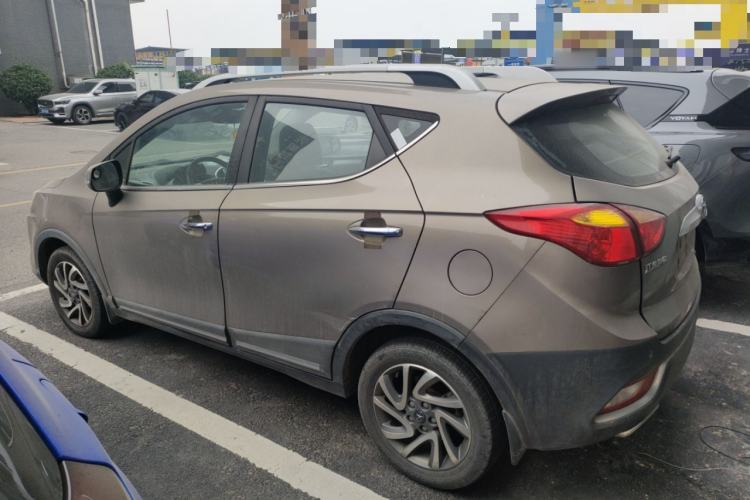 Used  Refine S3 2016 1.5L CVT Luxury Smart Version