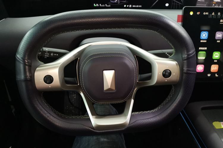 Used  07 2024 Max Extended-Range Edition
