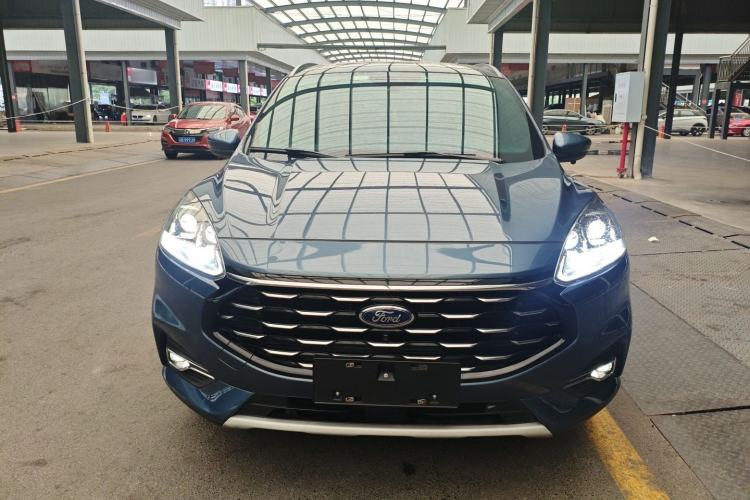 Used Ford Escape 2020 EcoBoost 245 Two-Wheel-Drive Titanium Edition