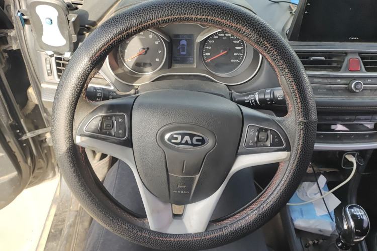 Used  Refine S3 2017 1.6L Manual Luxury Smart Model