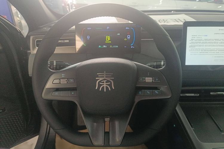 Used BYD Qin PLUS 2025 DM-i Smart Drive 55KM Leading Model
