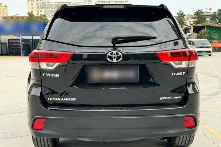 Used Toyota Highlander 2018 2.0T Four-Wheel Drive Prestige Version 7 Seats China VI Standard
