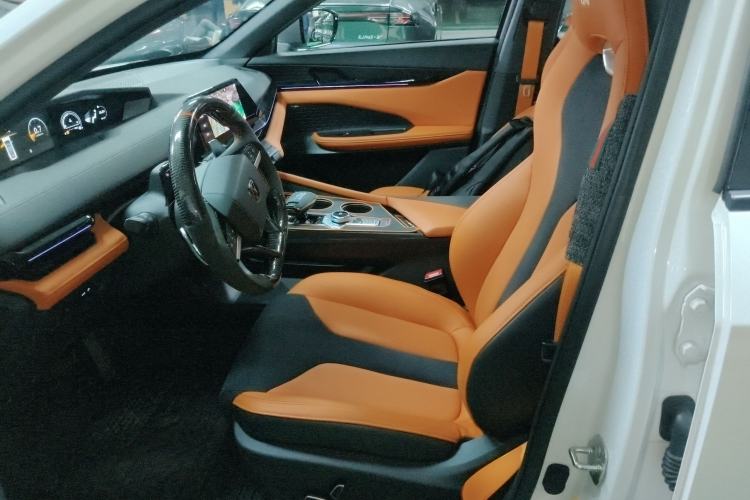 Used Changan UNI-V 2024 2.0T Classic Sport Edition
