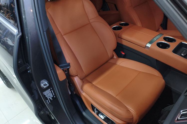 Used Li Auto L8 2024 Ultra Model
