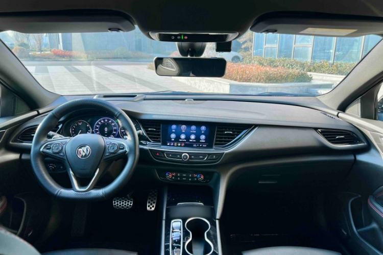 Used Buick Regal 2020 GS 28T Prestige Model
