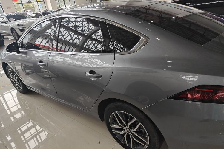 Used BYD Qin PLUS 2023 Champion Edition EV 420KM Leading Model