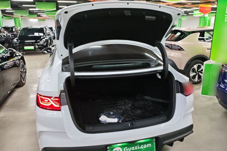 Used BYD Qin L 2025 DM-i Smart Drive 120KM Leading Model