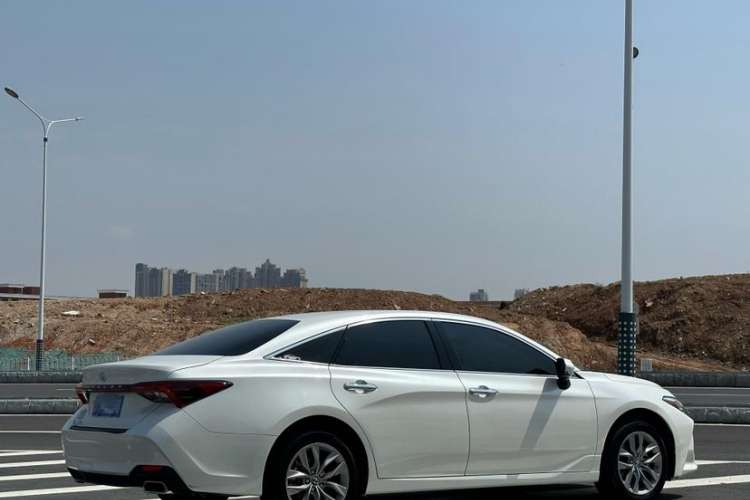 Used Toyota Avalon 2019 2.0L Luxury Edition China VI Standard
