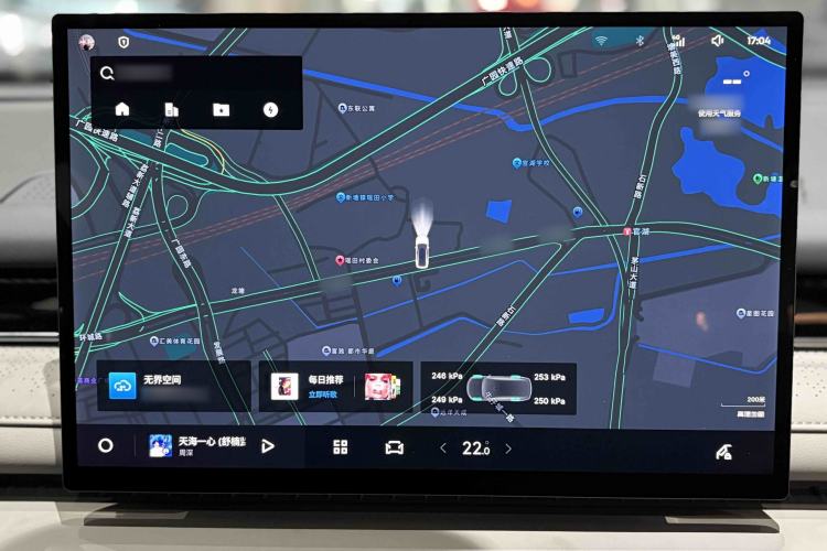Used  Galaxy 8 2025 130km EM-i Deluxe Edition
