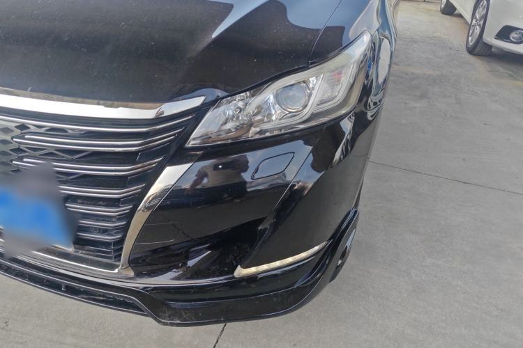 Used Toyota Crown 2018 2.0T Fashion Edition
