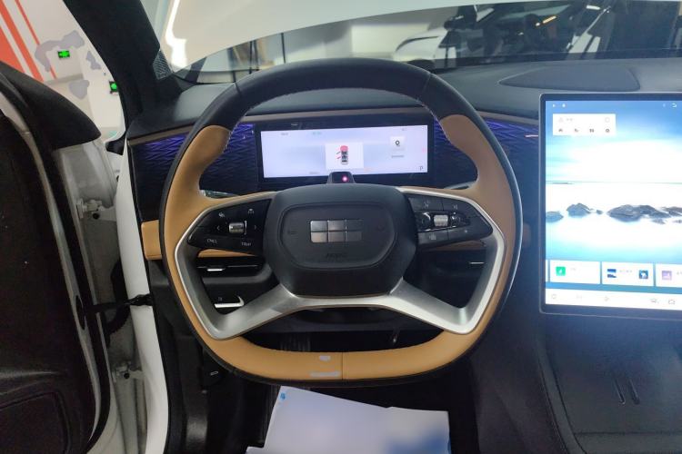 Used  L7 2023 1.5T 115 km Starship
