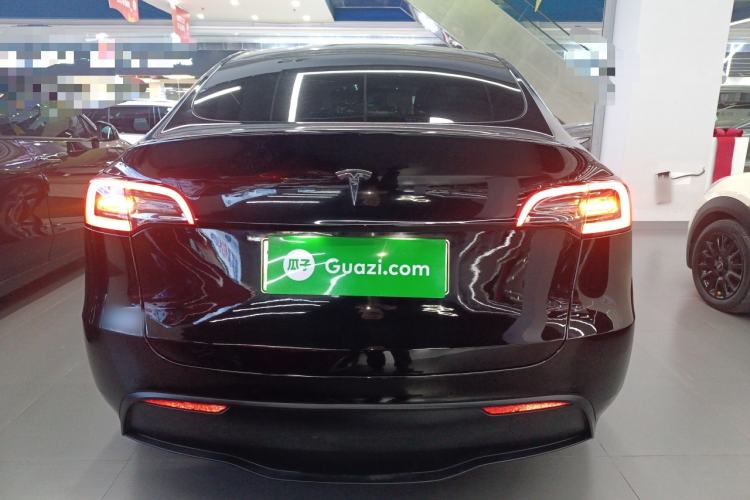 Used Tesla Model Y 2021 Standard Range Rear-Wheel Drive Version
