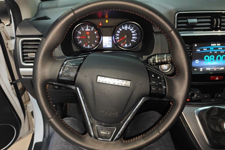 Used Haval M6 2019 1.5T Manual Two-Wheel Drive Elite Version China VI Standard