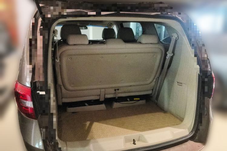 Used Buick GL8 2018 28T Luxury Model China VI Standard
