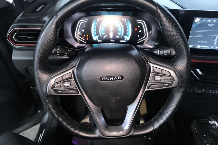 Used Oshan X5 2021 1.5T DCT Prestige Edition
