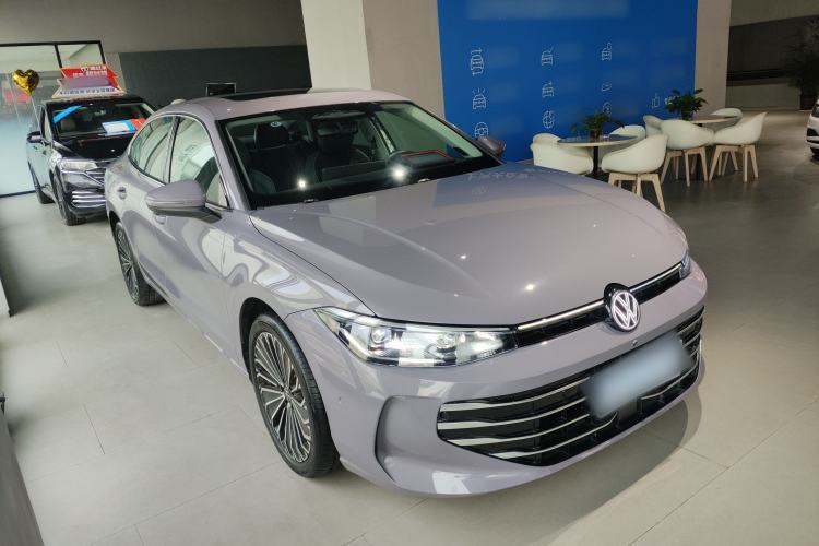 Used Volkswagen Passat 2025 Pro 380TSI Dragon Supreme Edition