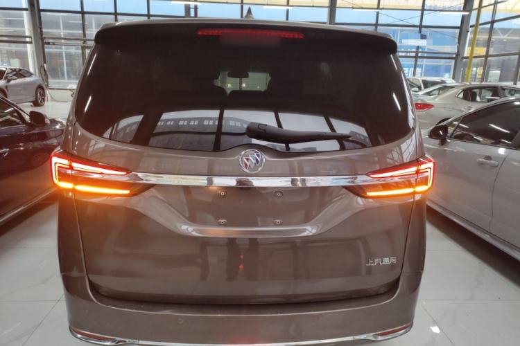 Used Buick GL8 2021 Land Cruiser Executive Class 652T Luxury Model