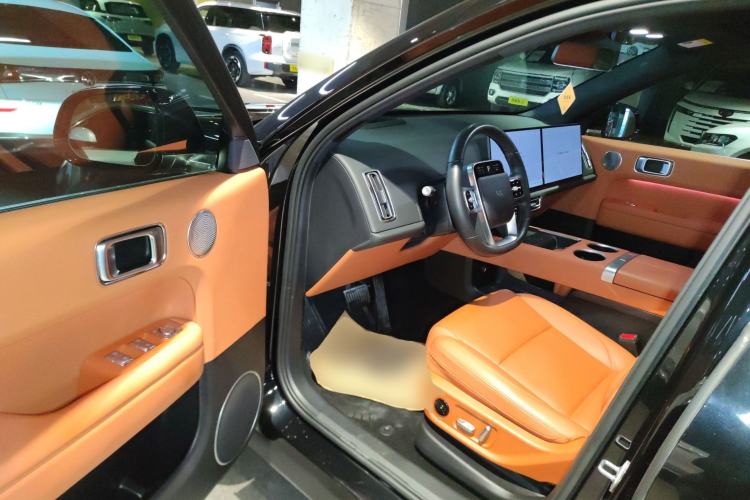 Used Li Auto L6 2024 Pro Model
