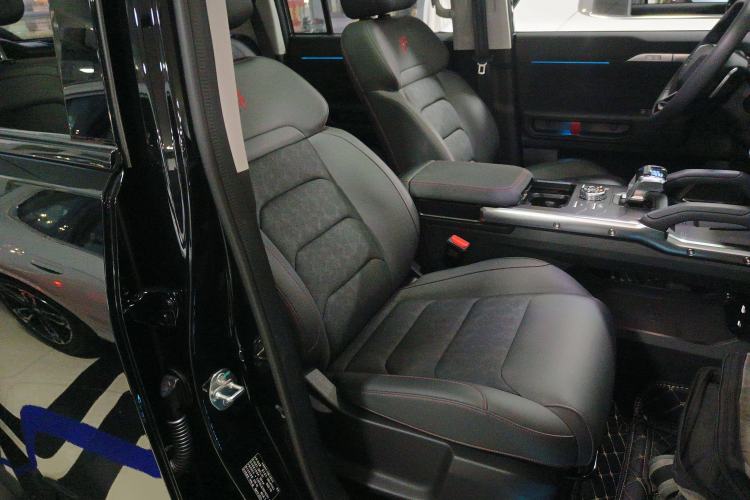 Used Jetour Traveler 2023 2.0T Four-Wheel Drive Conqueror
