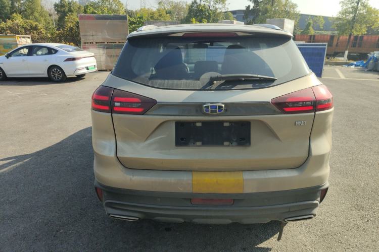 Used Geely Auto Emgrand X7 Sport 2020 1.8TD DCT Two-Wheel Drive Smart Connect 4G-Enabled Version
