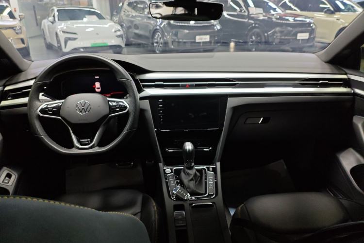 Used Volkswagen FAW-Volkswagen CC 2023 380TSI Striking Edition
