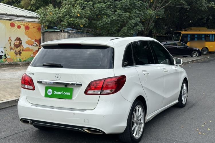 Used Mercedes-Benz B-Class 2015 B 200 Sport Edition
